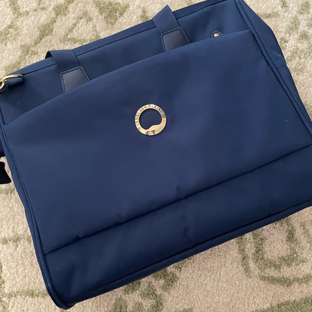 Delsey Paris Computer Bag - Picture 2 of 5
